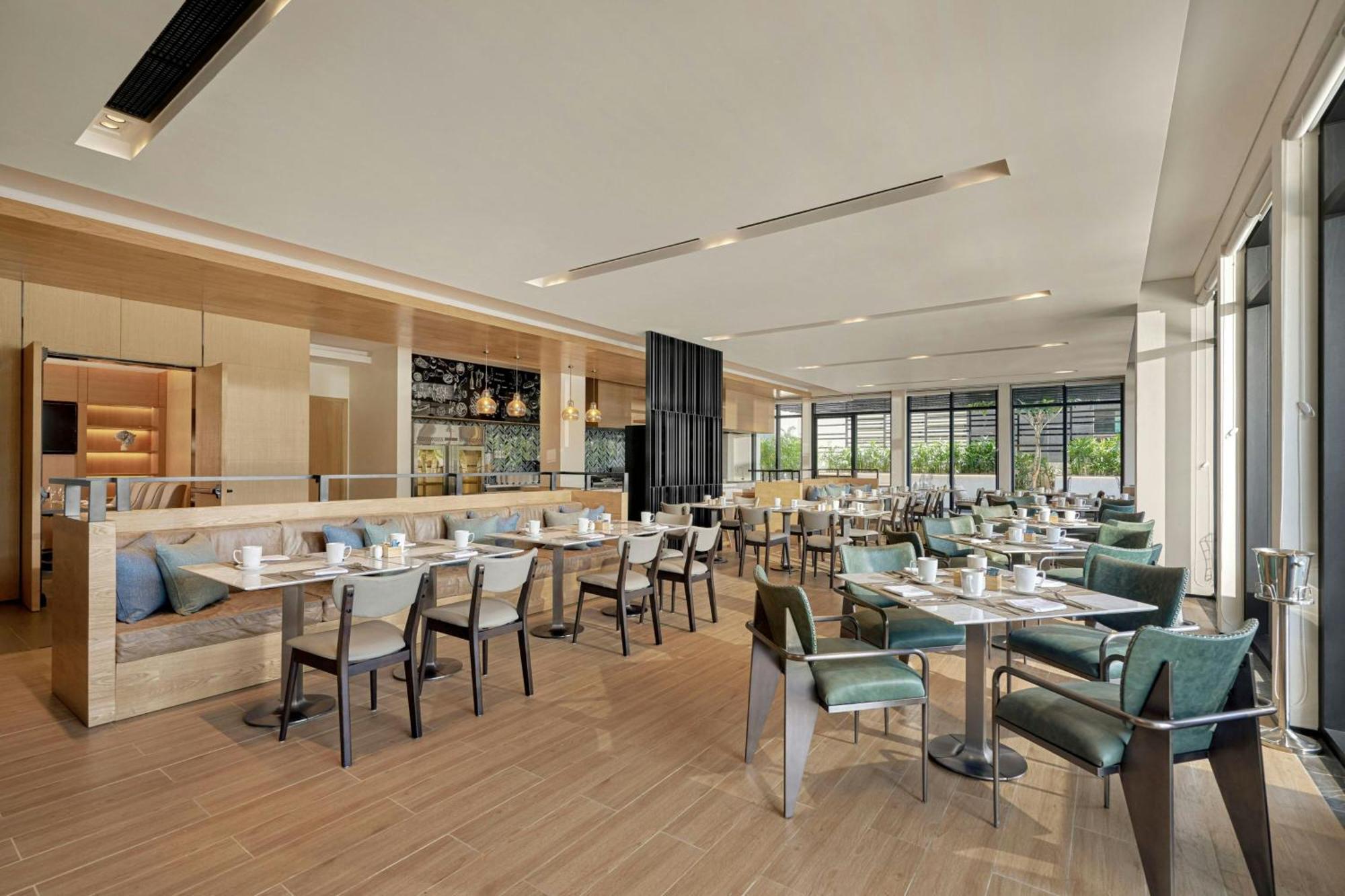 Hotel Fairfield By Marriott South Binh Duong à Thuan An Extérieur photo